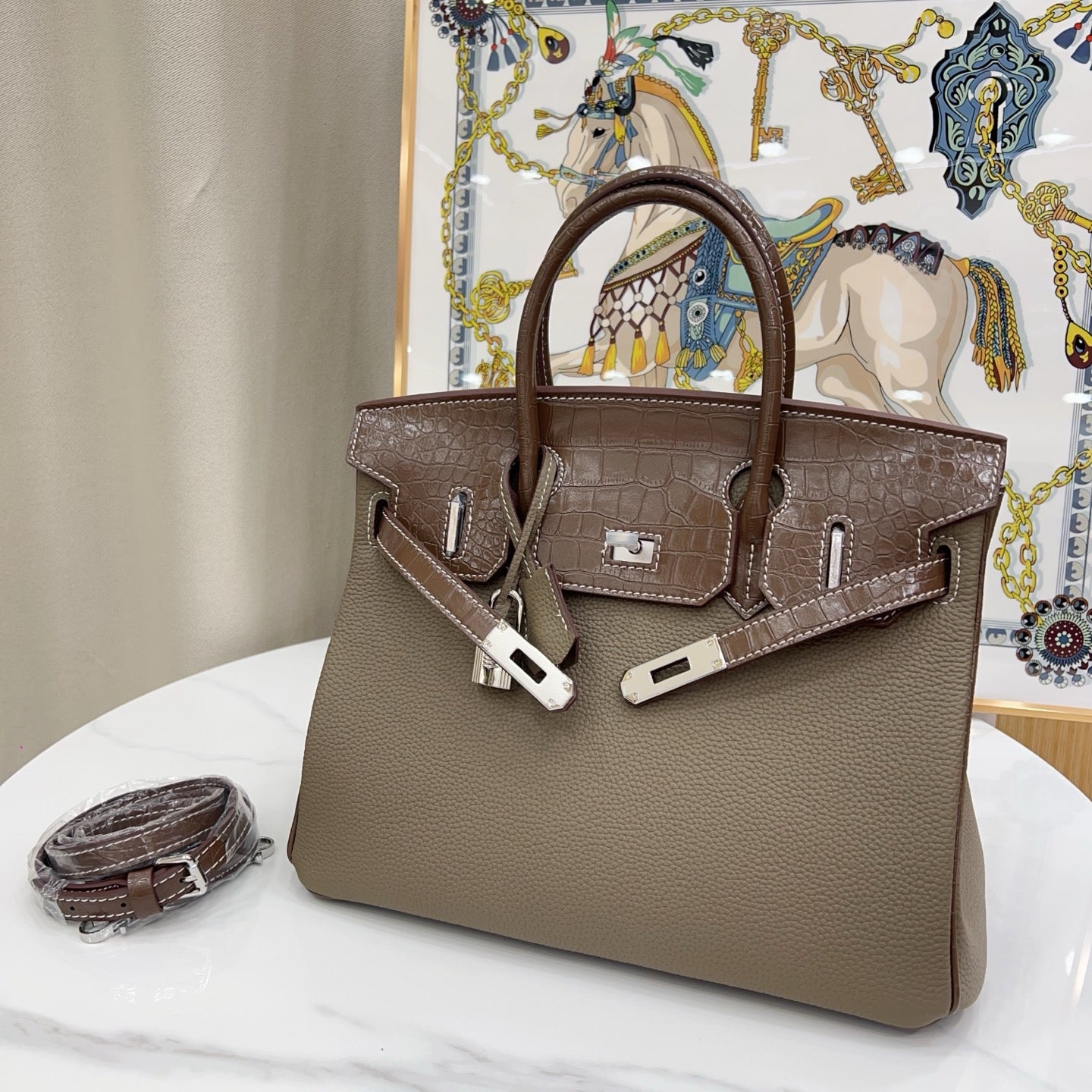 B1N46H3 Popular  leather bag 
