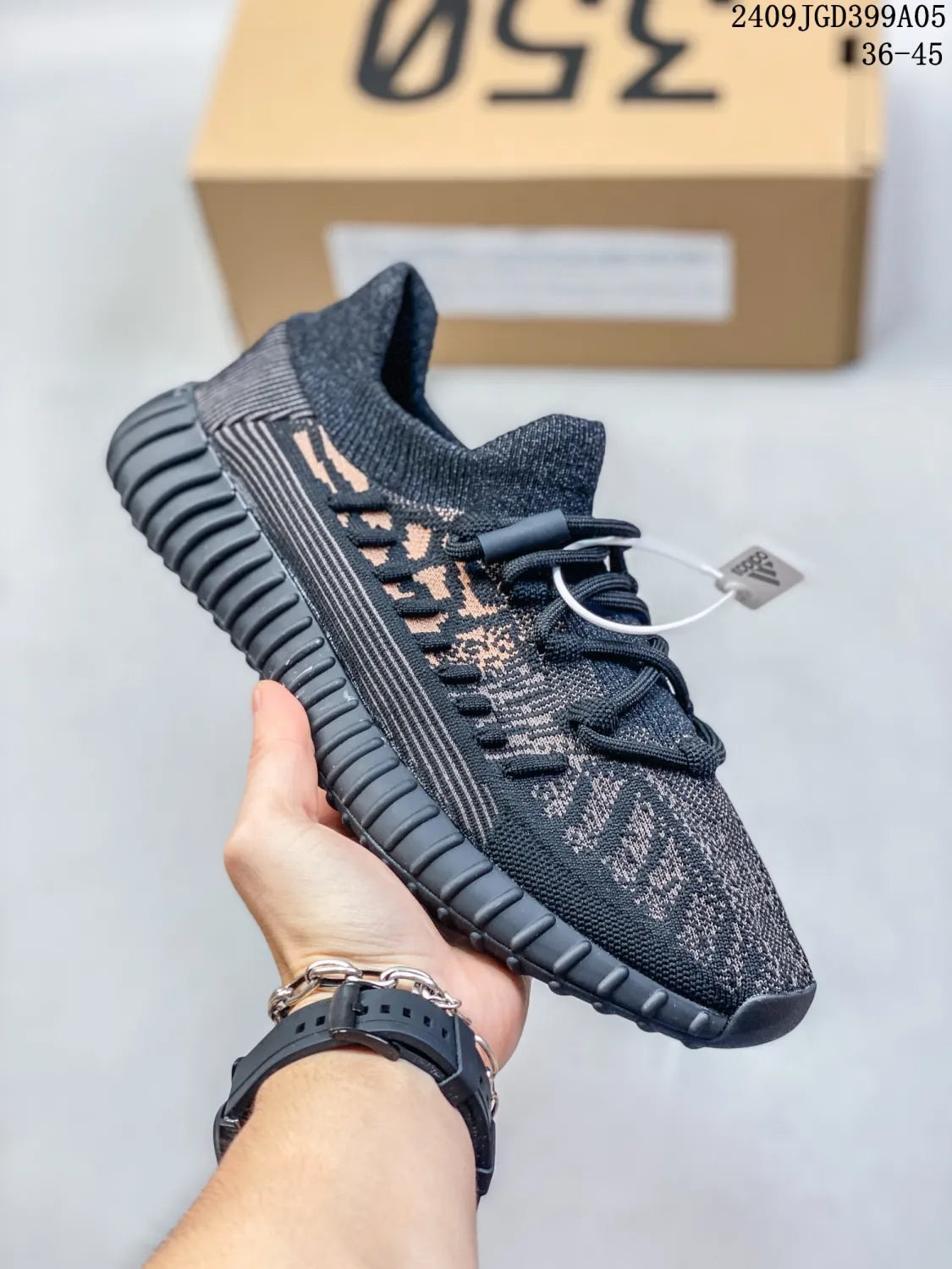 Z4Z45A127  Popular shoes