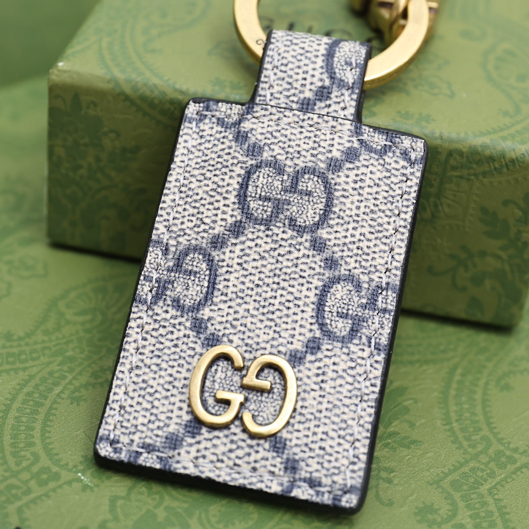 A1Z105B102 Popular bag 's charms accessories