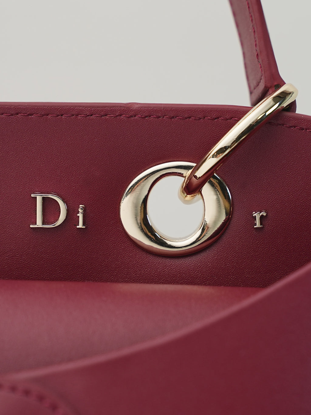 B1P36D89 Popular leather bag