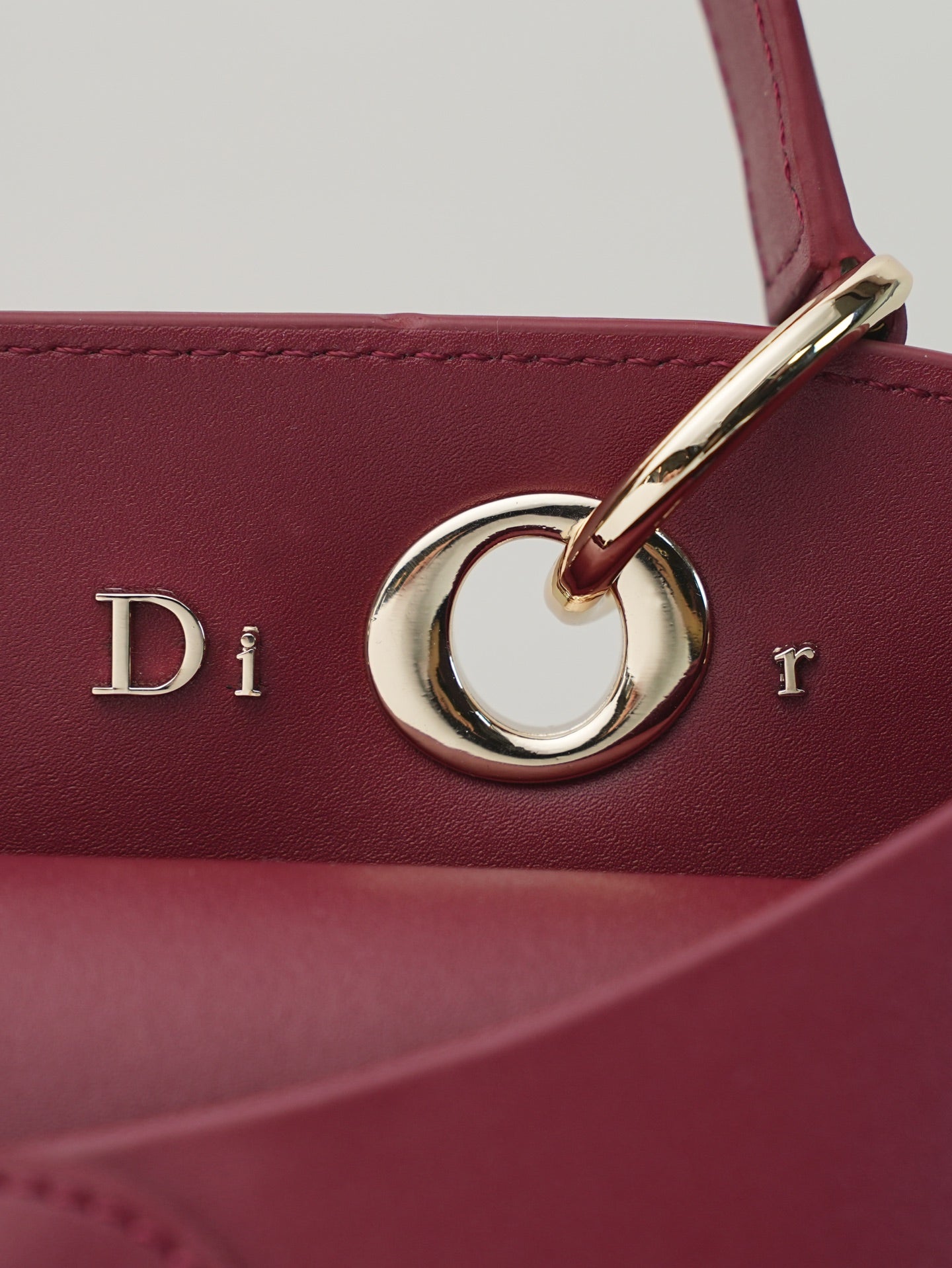 B1P36D89 Popular leather bag