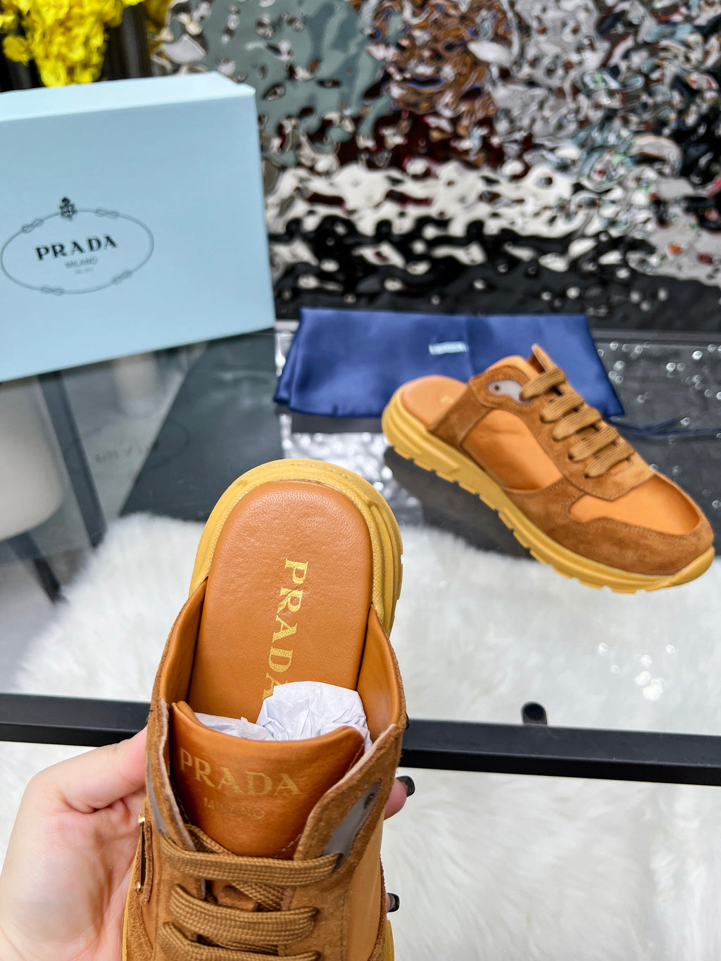 Z2Q95P96 Popular high-quality shoes