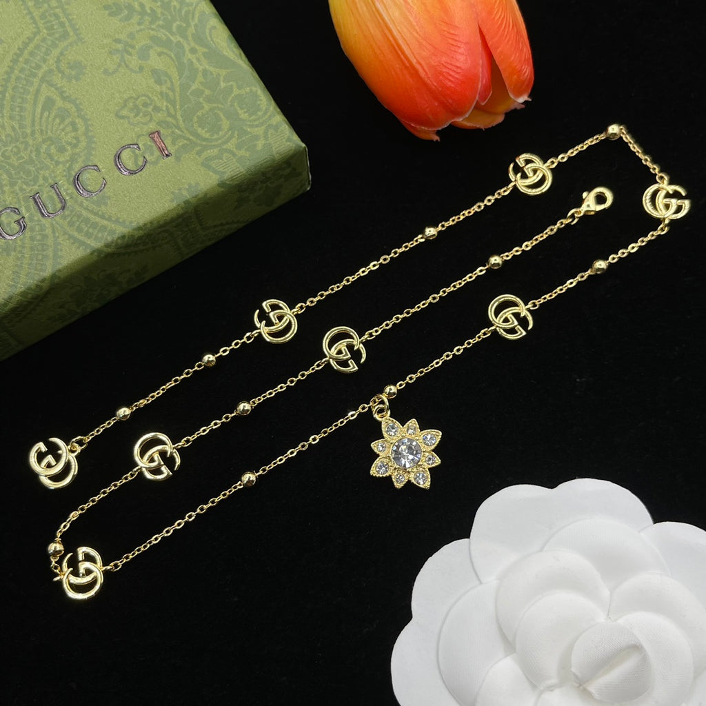 X1R75B27X Popular   Necklaces .