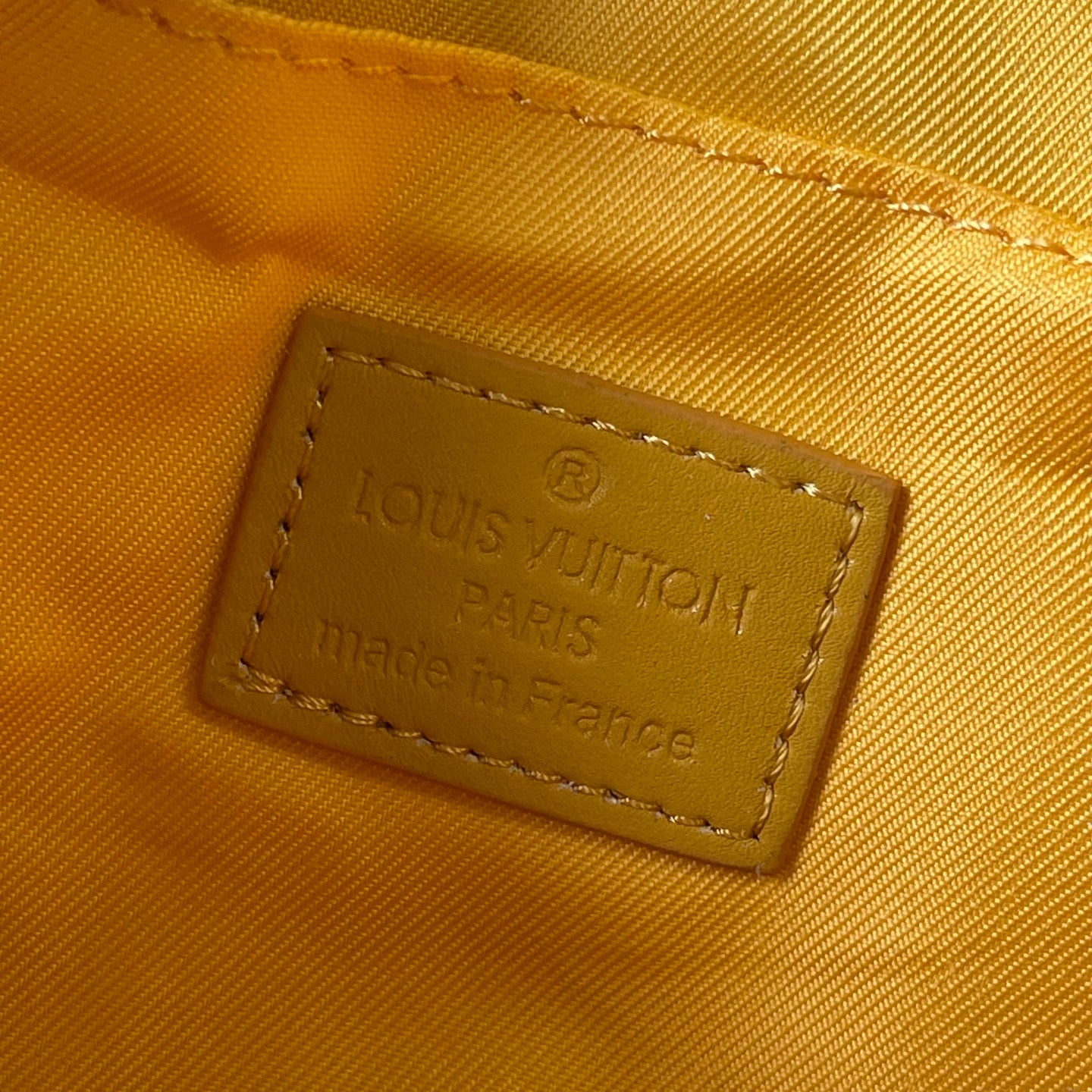 B1P46E33 Popular leather bag