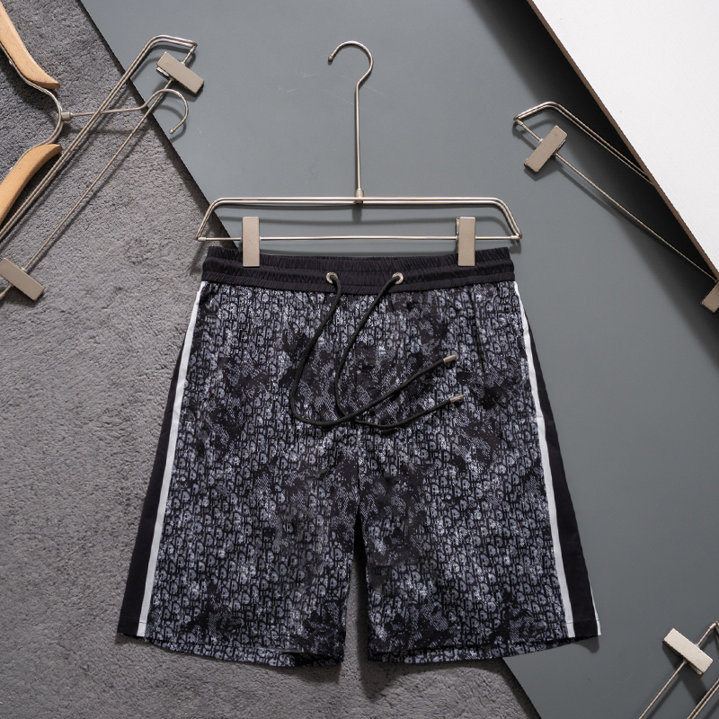 U1N36D5 Popular shorts