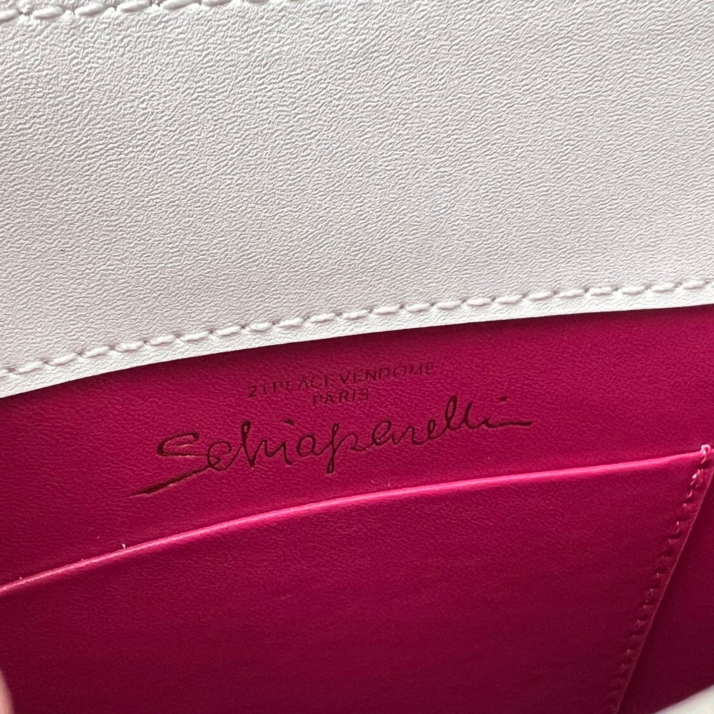 B1P36A32 Popular  leather bag