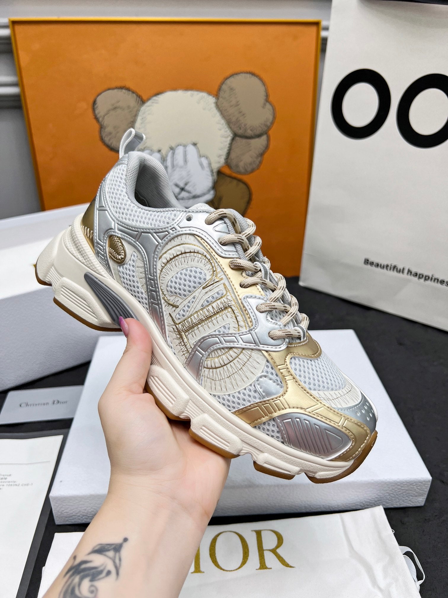 Z2Q105D311 Popular high-quality Shoes