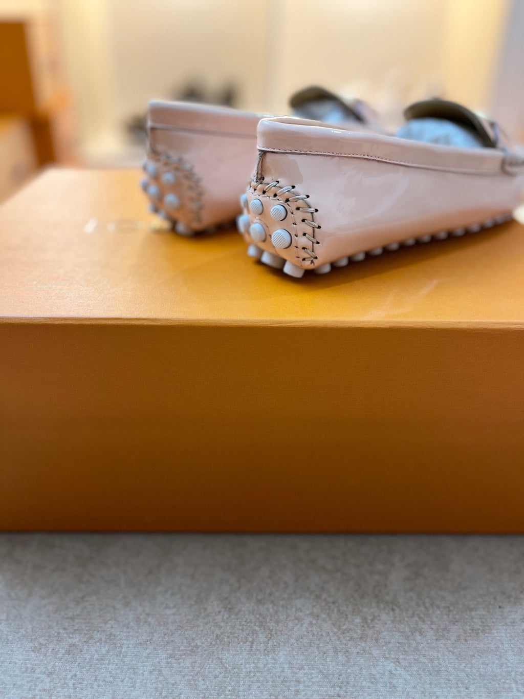 Z2Q95E98 Popular high-quality leather shoes