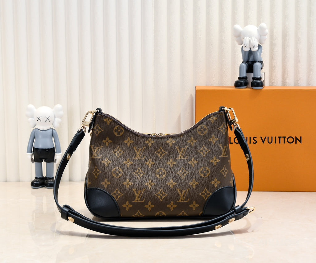 B1W15E35 Popular  leather bag