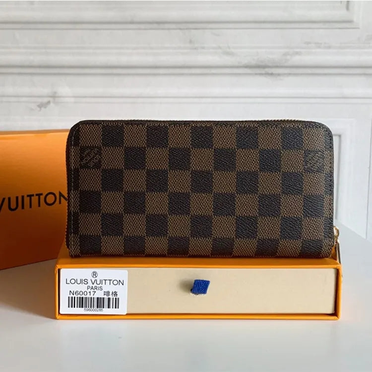B1P11E04 Popular Leather wallets