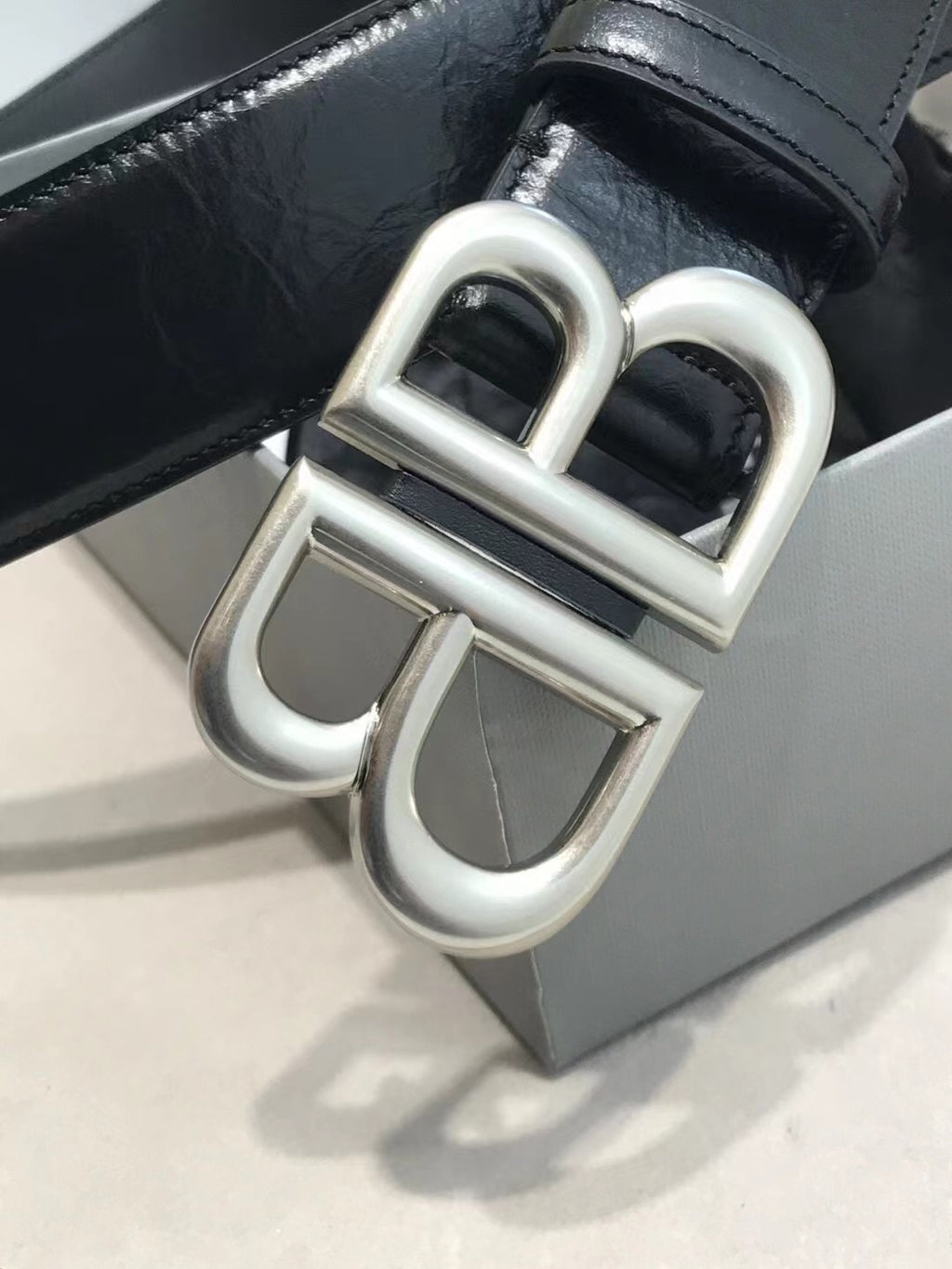 P2R55J6 Popular High quality belt With full package