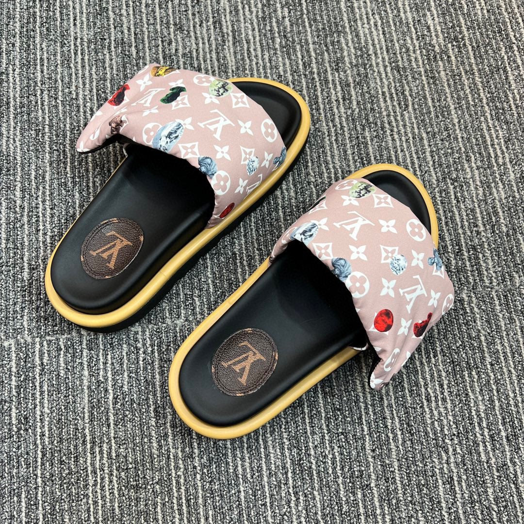 Z5XF120 Popular leather quality Slippers