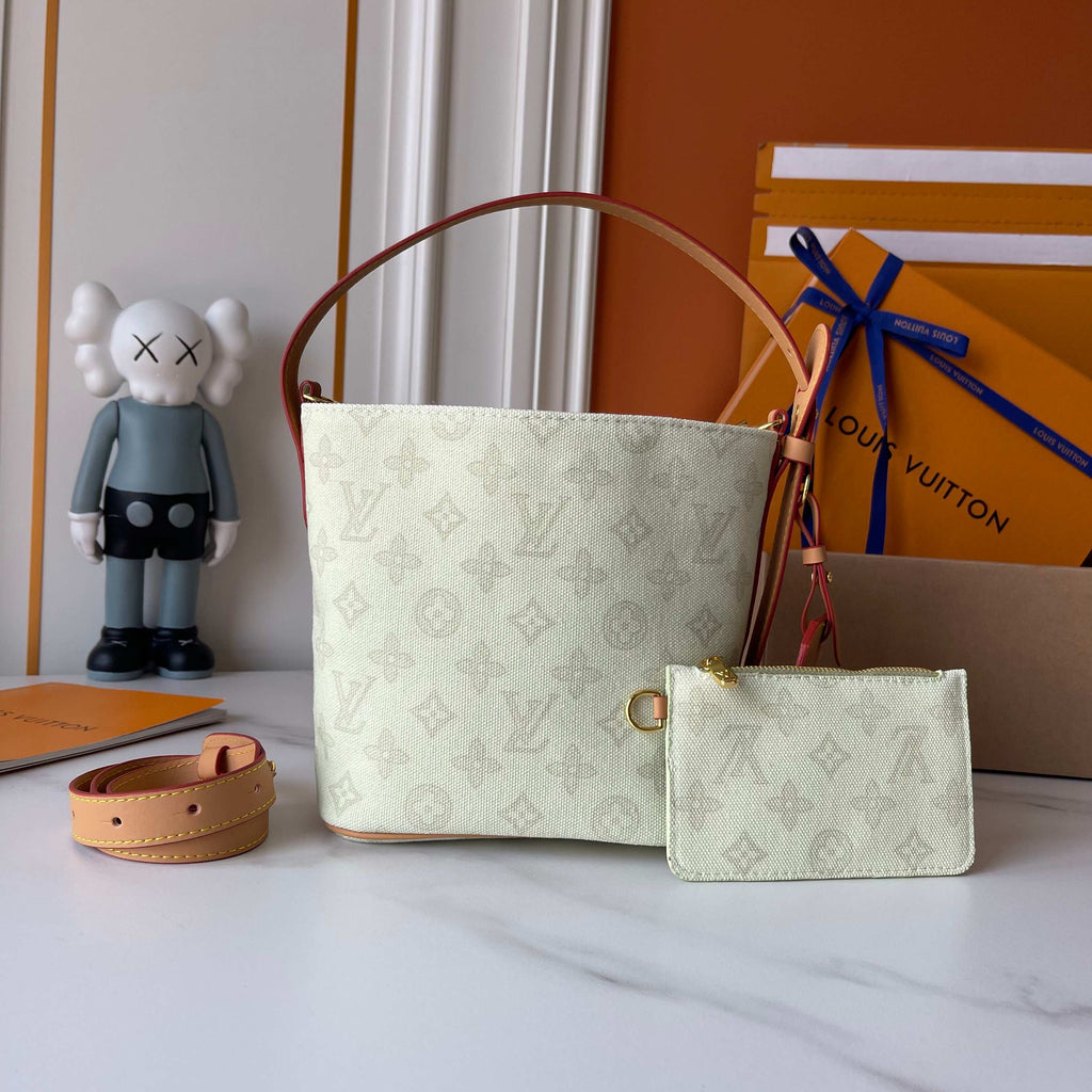 B1P36E29 Popular  bag