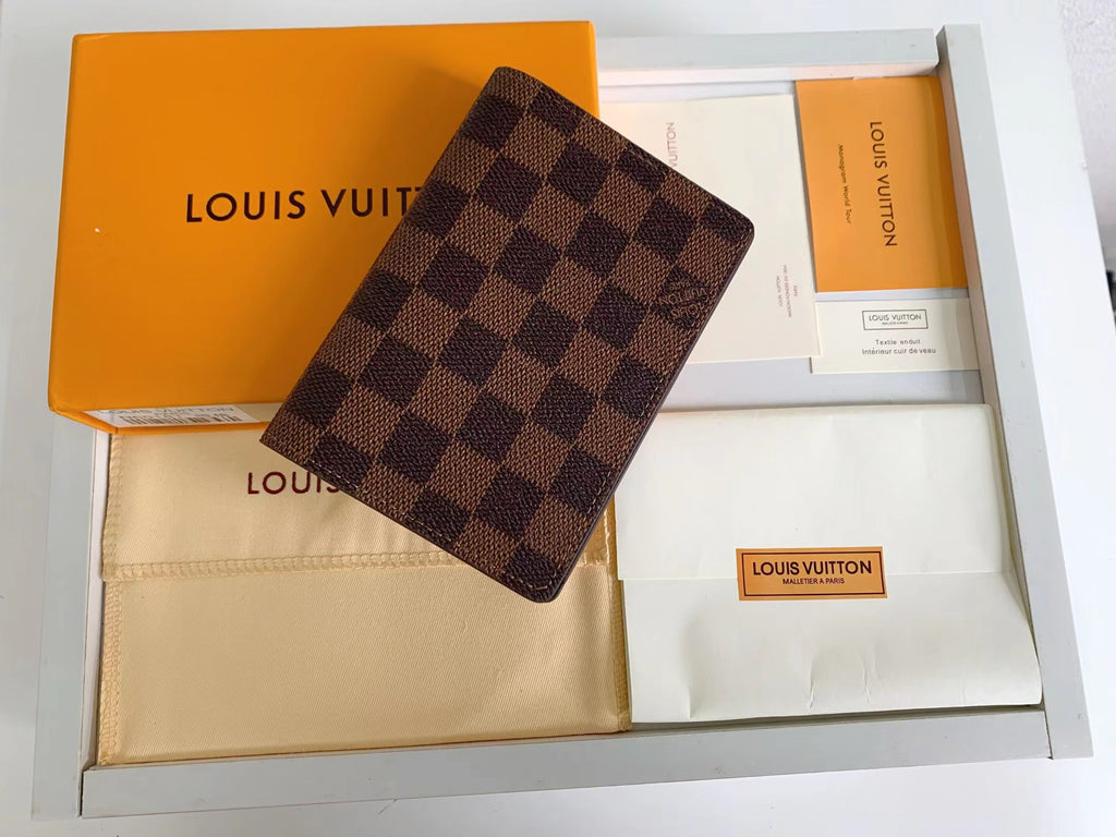 B1A42E300 Popular  leather wallets