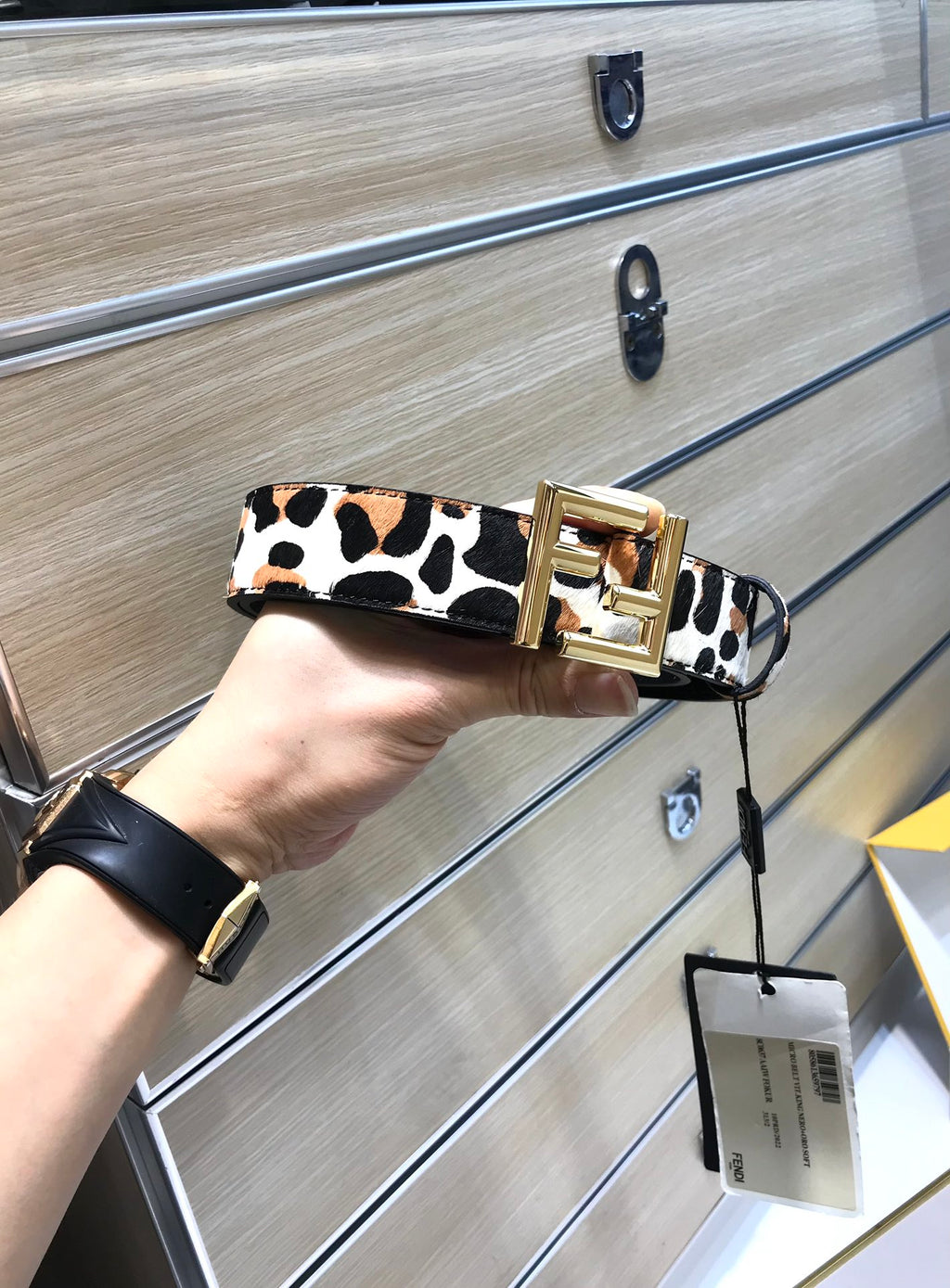 P1Q64F94 Popular   High quality belt With full package