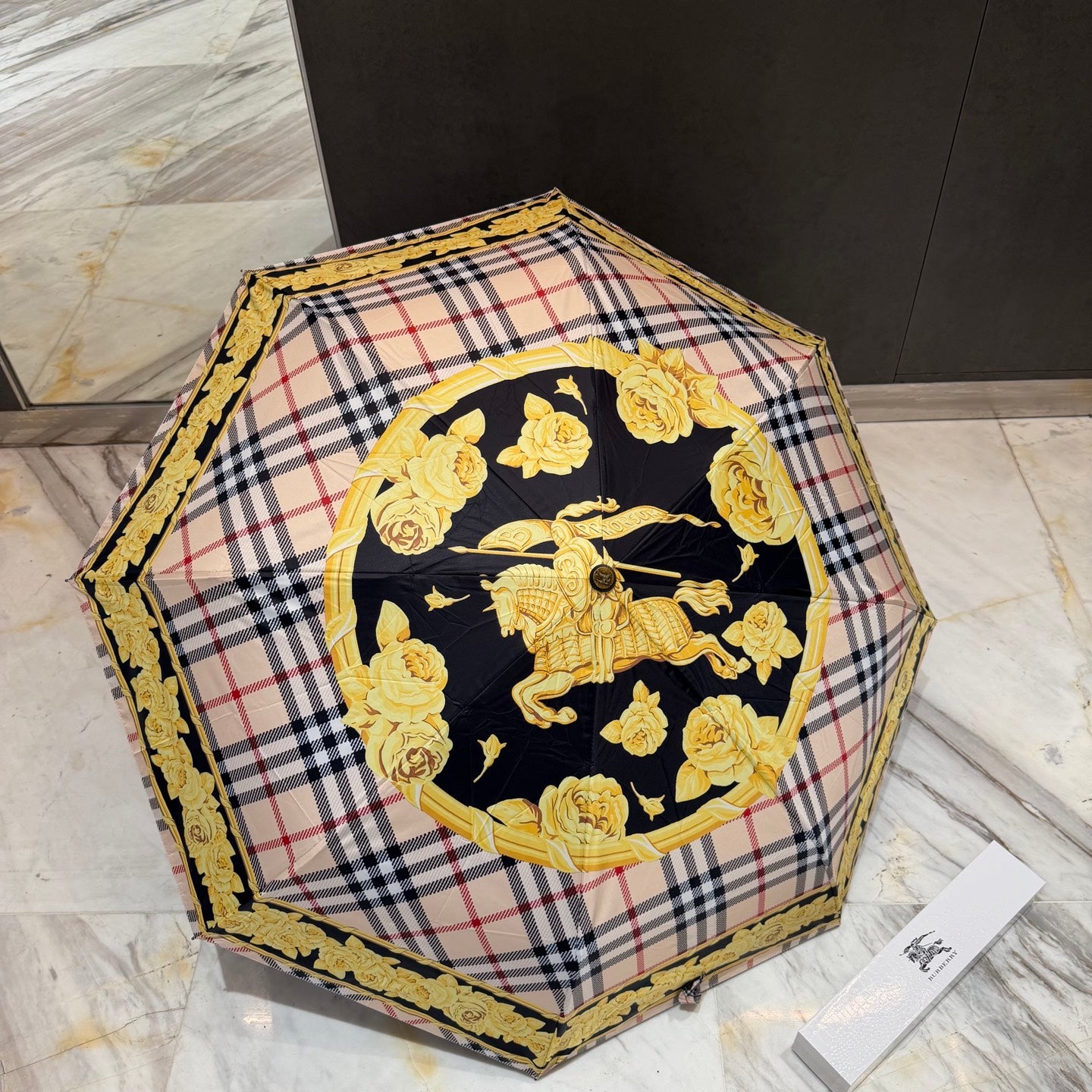 J1N46R16 Popular UV resistant umbrella