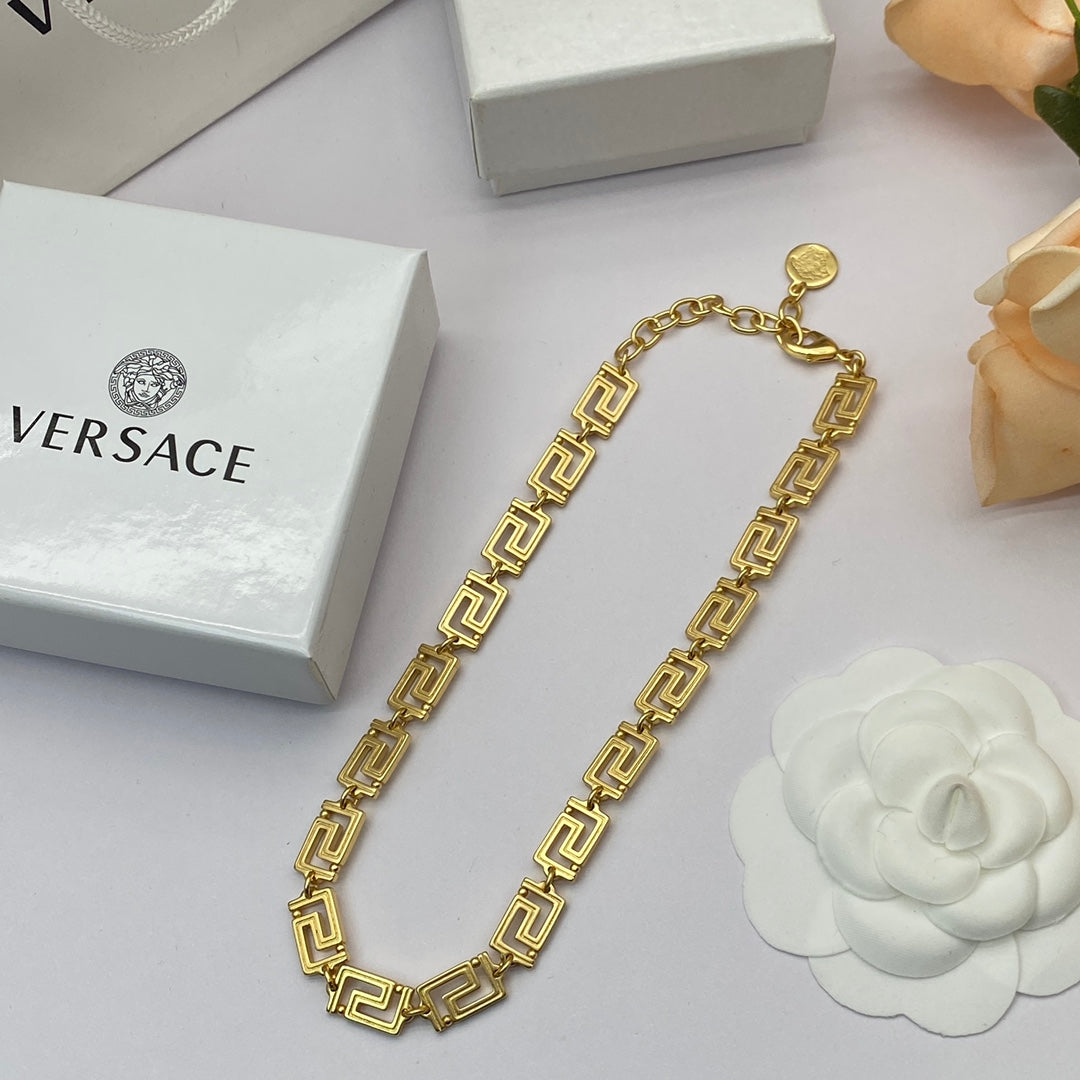X1R75V73X Popular   Necklace
