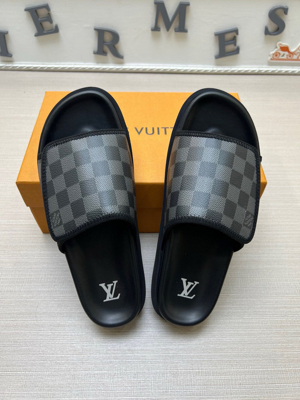 Z5WE245 Popular Slippers