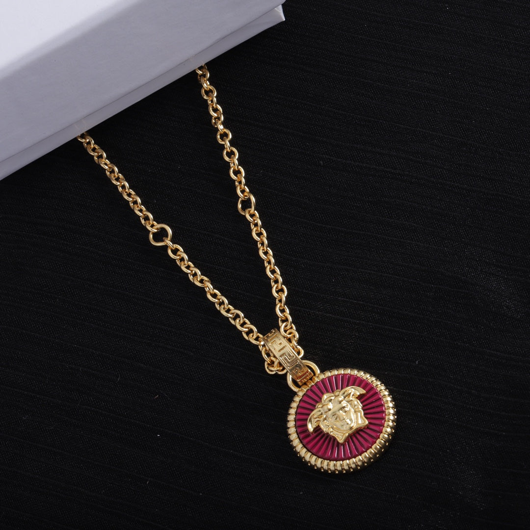 X1Q85V361X Popular Necklaces