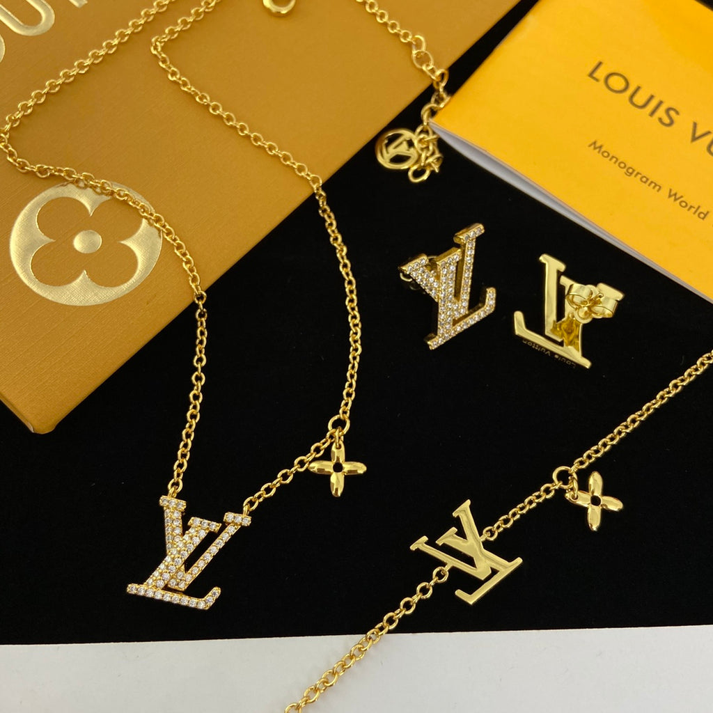 X1Z64E552X  Popular   Earrings Bracelets Necklaces