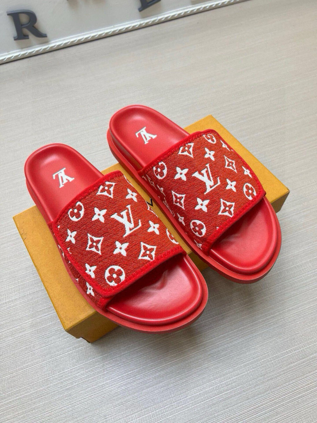 Z5QE4 Popular Slippers