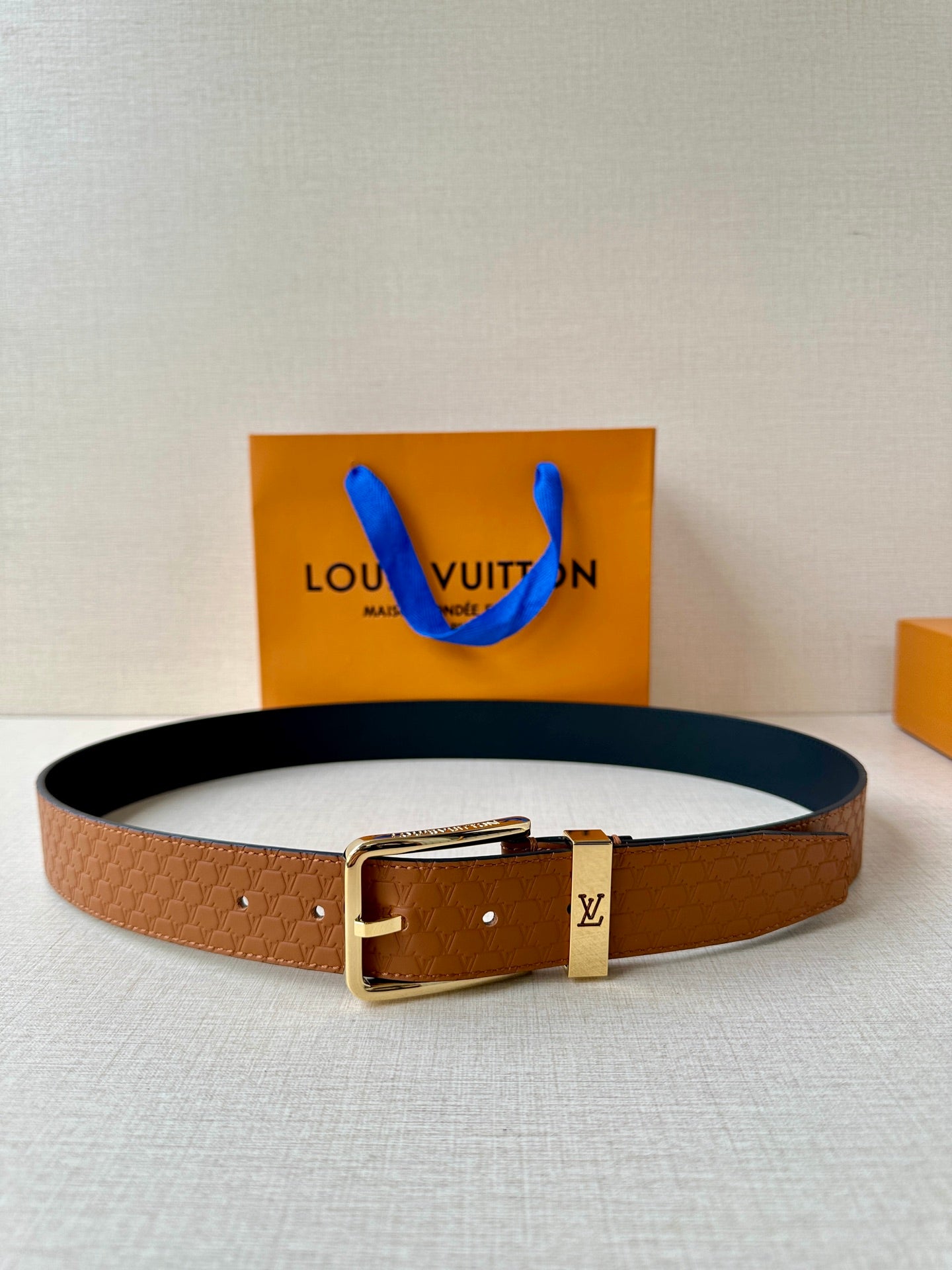 P1R55E222 Popular  High quality belt With full package