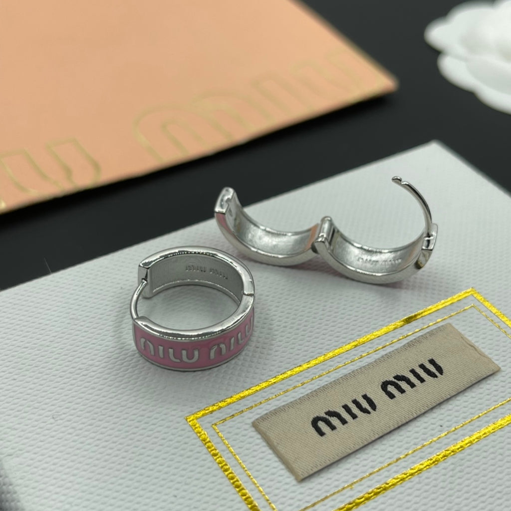 X1Z64A520E Popular Earrings