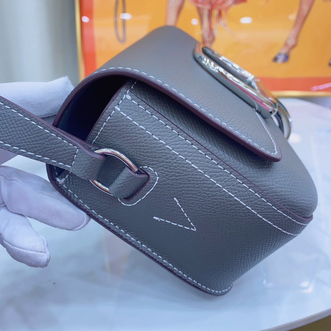 B1N55H9 Popular  leather bag