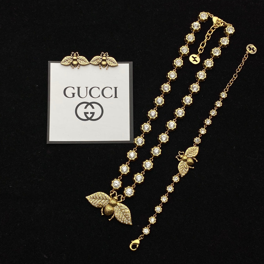 X1Q85B44X Popular Necklace. Earrings.Bracelet