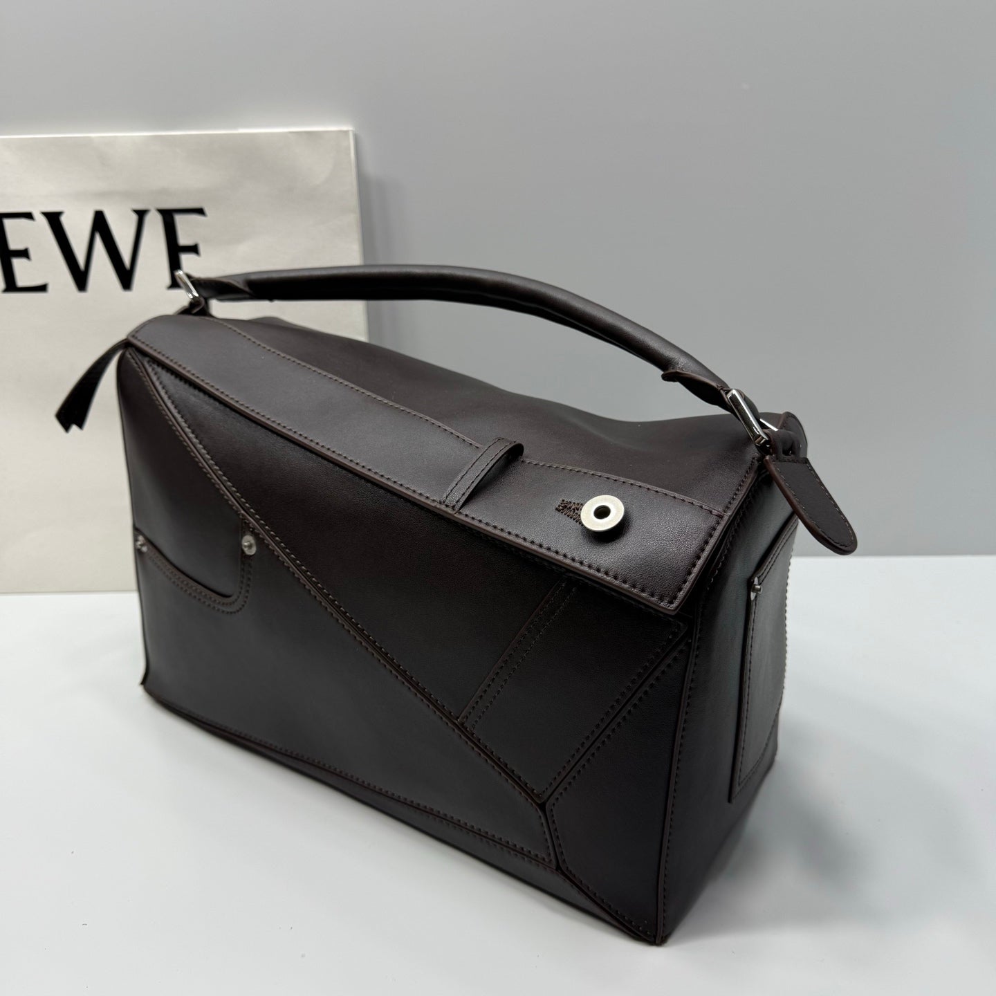B1R46A12 Popular leather bag