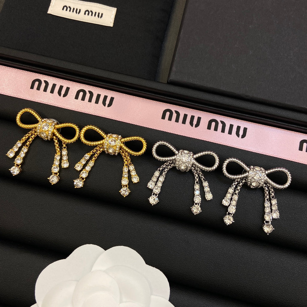 X1Z94A950E Popular Earrings