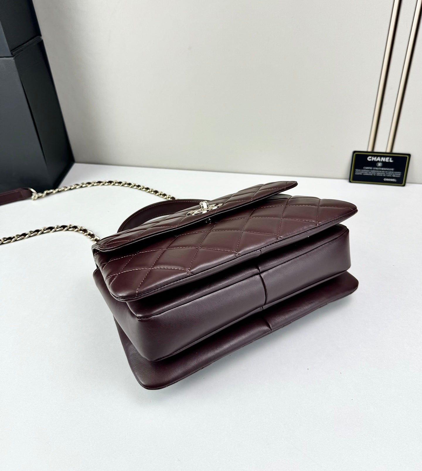 B1X76C6 Popular leather bag