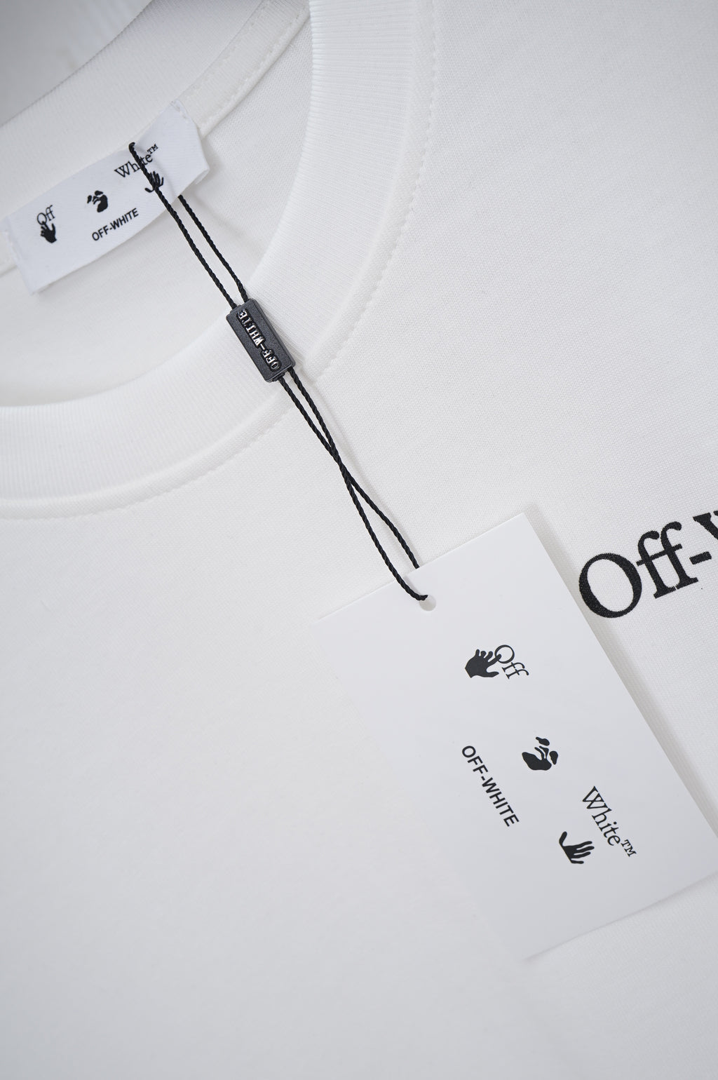 U1R45A212 Popular T-shirt