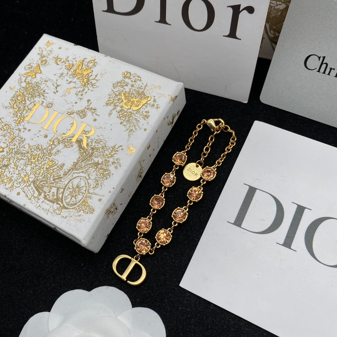X1R75D15X Popular  Necklaces . Bracelets . Earrings