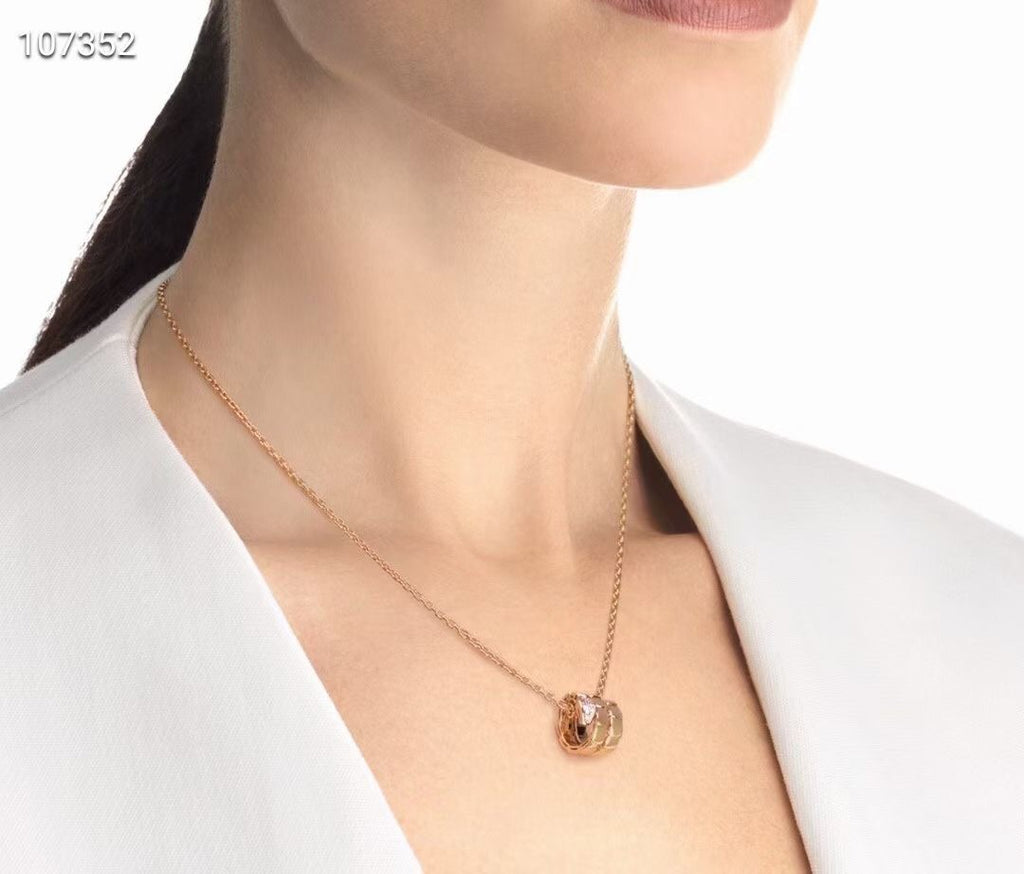X1Q85S407X Popular Necklaces