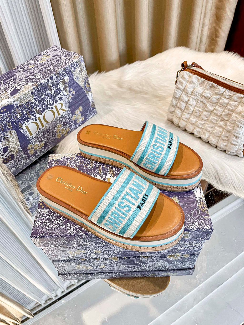 Z1LD22 Popular slippers