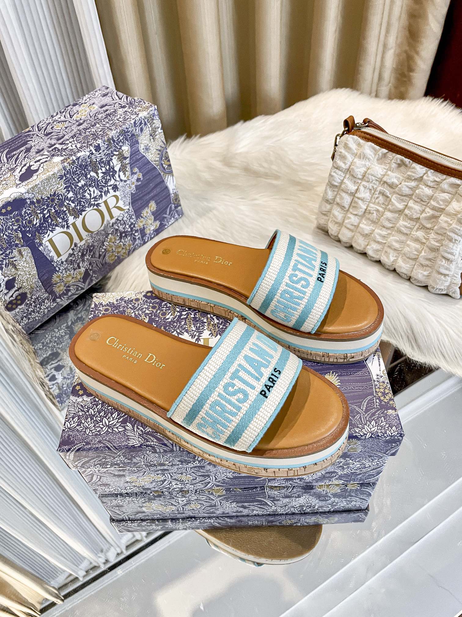 Z1LD22 Popular slippers