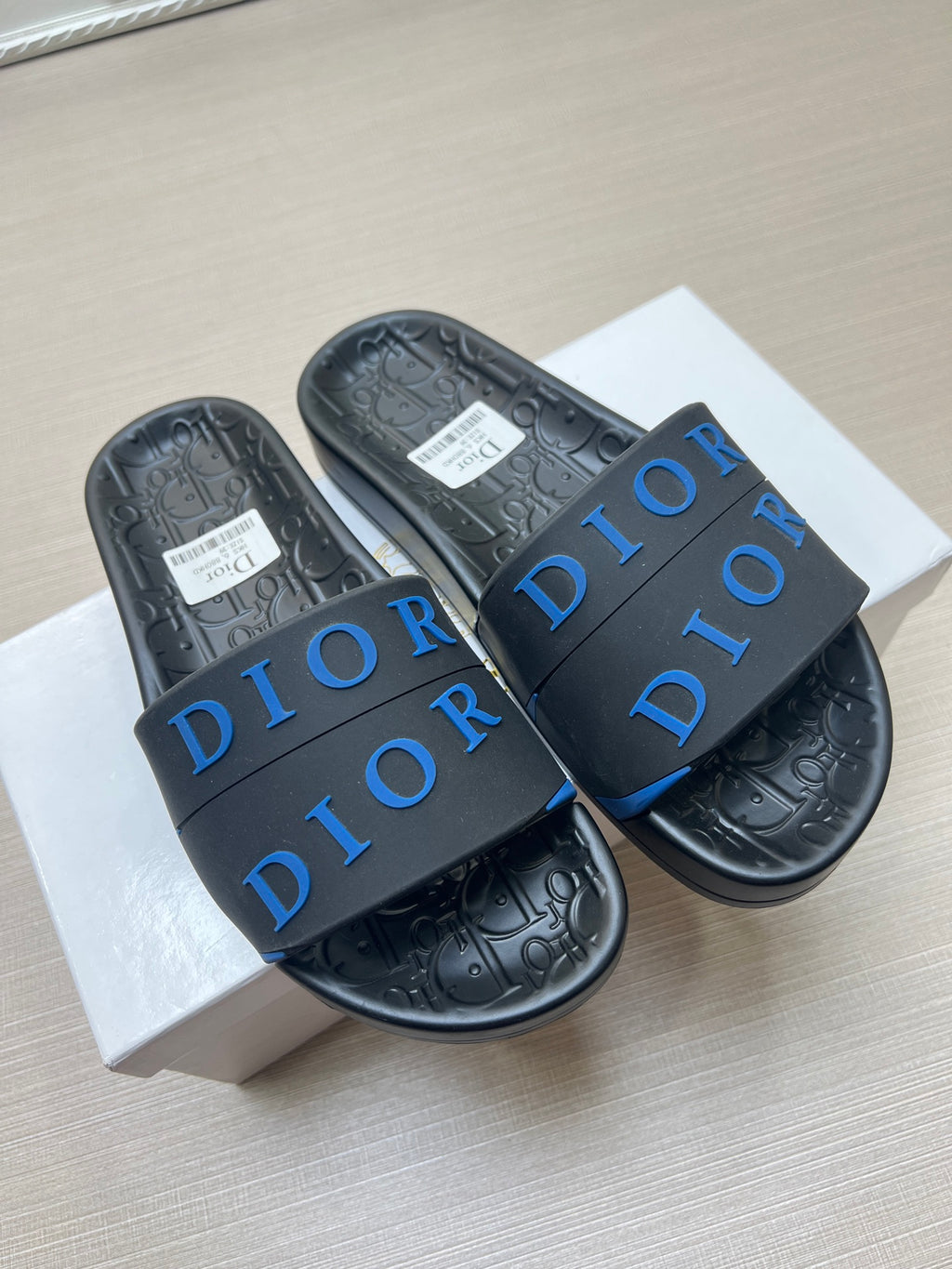 Z5Z35D275 Popular Slippers