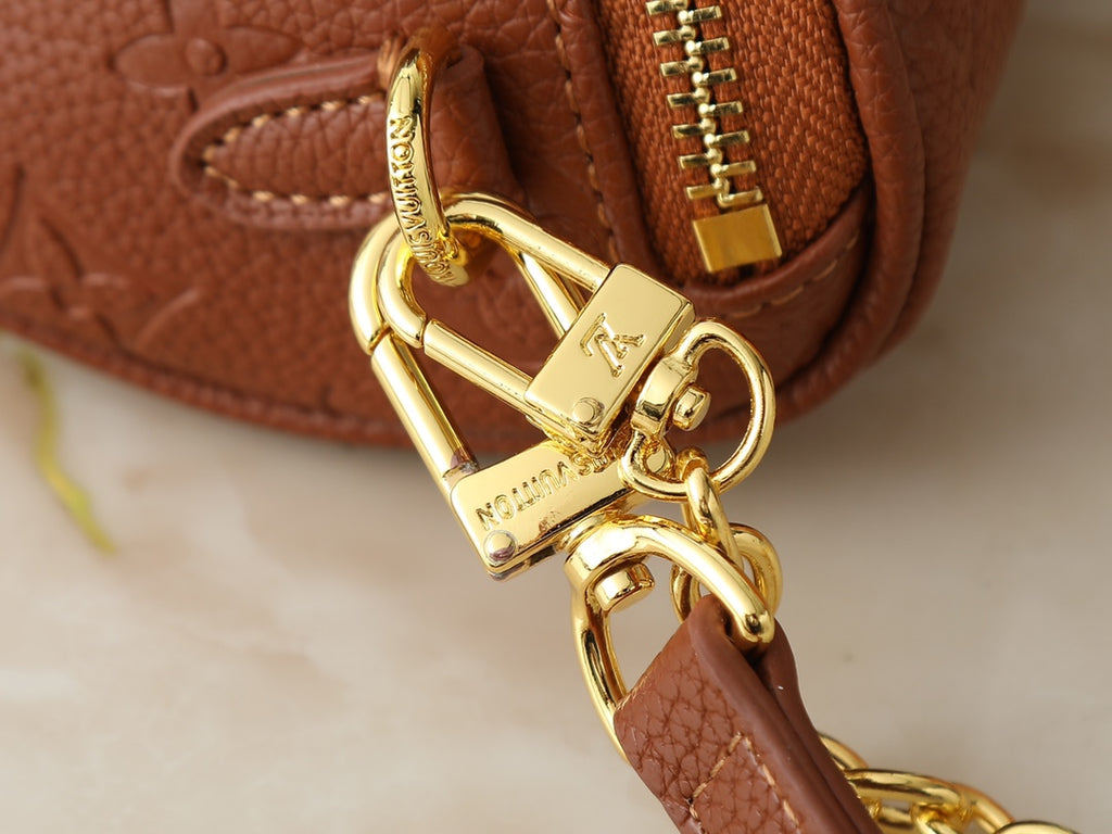 B1P46E72 Popular leather bag
