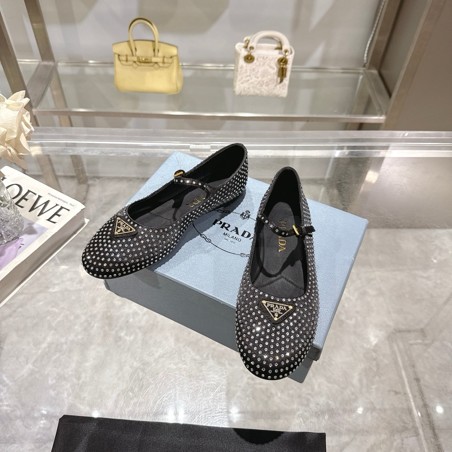 Z2R85P52  Popular high-quality shoes