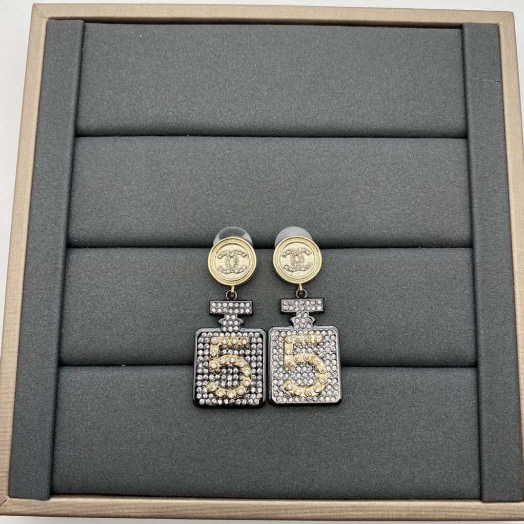 X1N63C85X  Popular   necklace earrings