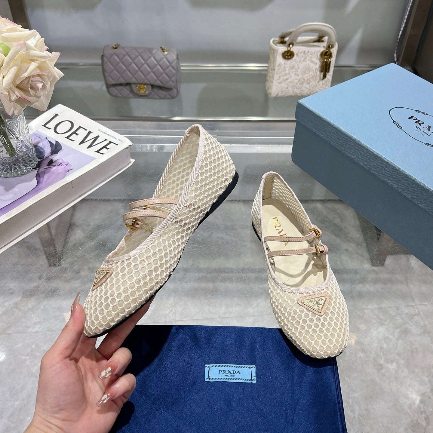 Z2Q55P42  Popular Casual shoes