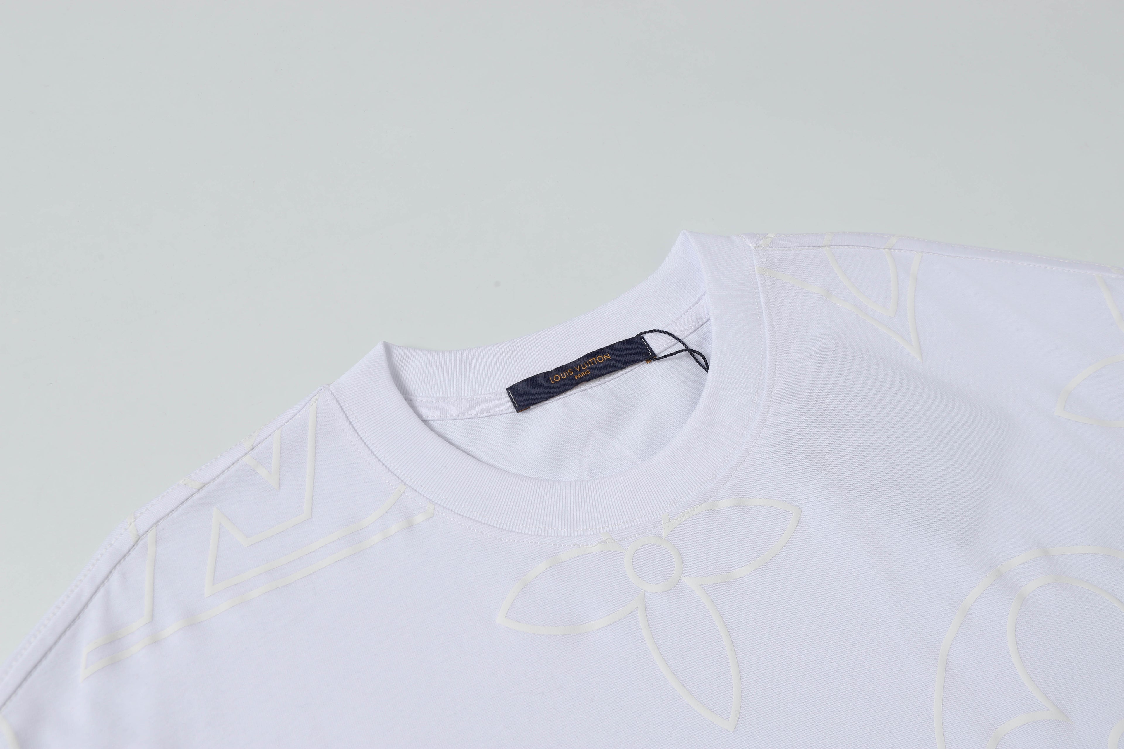 U1R45E163 Popular T-shirt