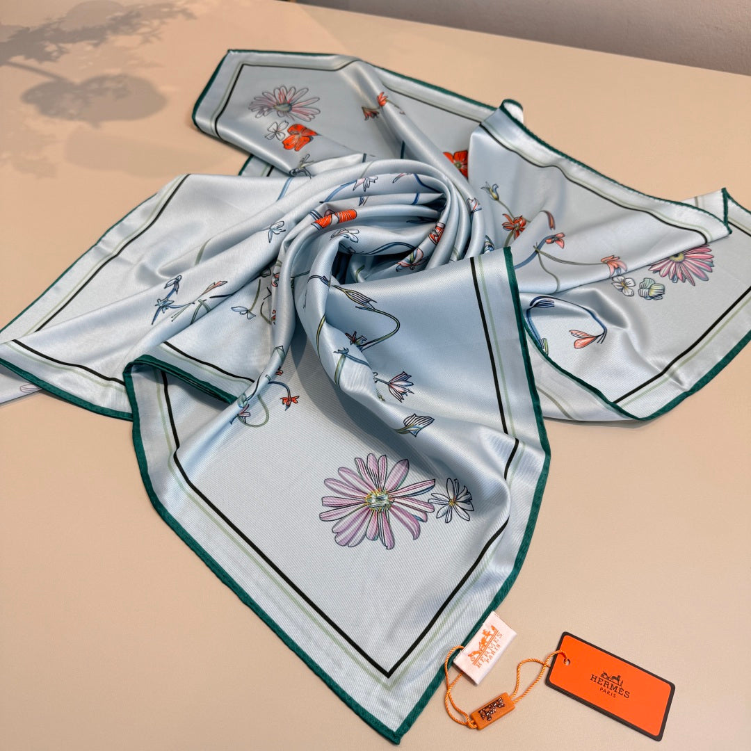 W1N46H19 Popular Silk Scarve