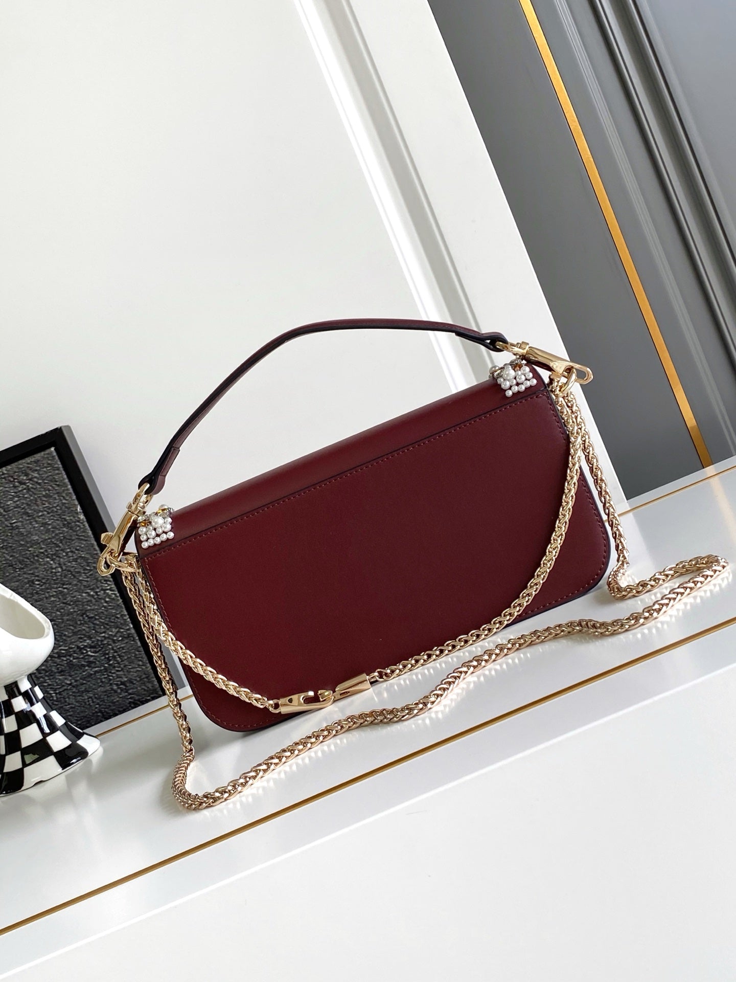 B1P36A74 Popular leather bag
