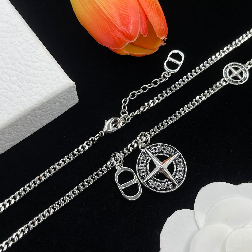 X1Q85D287X Popular Necklaces
