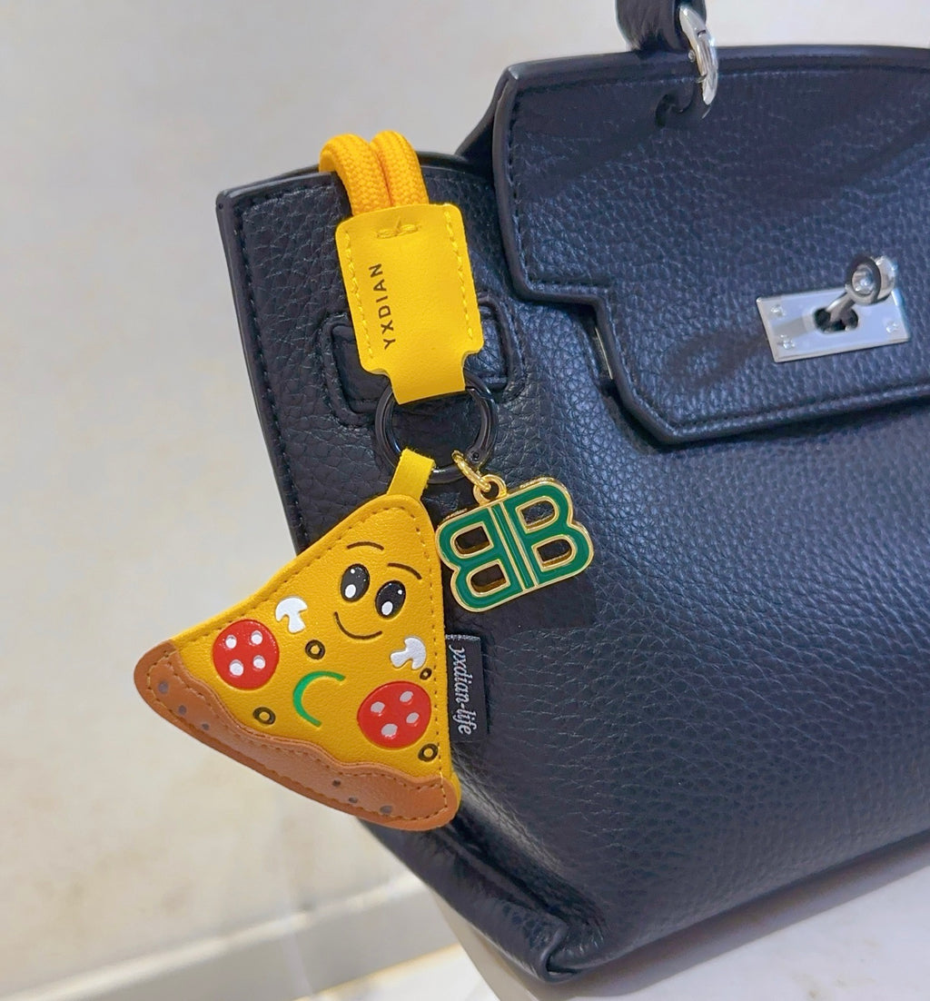 A1Z105J64 Popular bag 's charms accessories