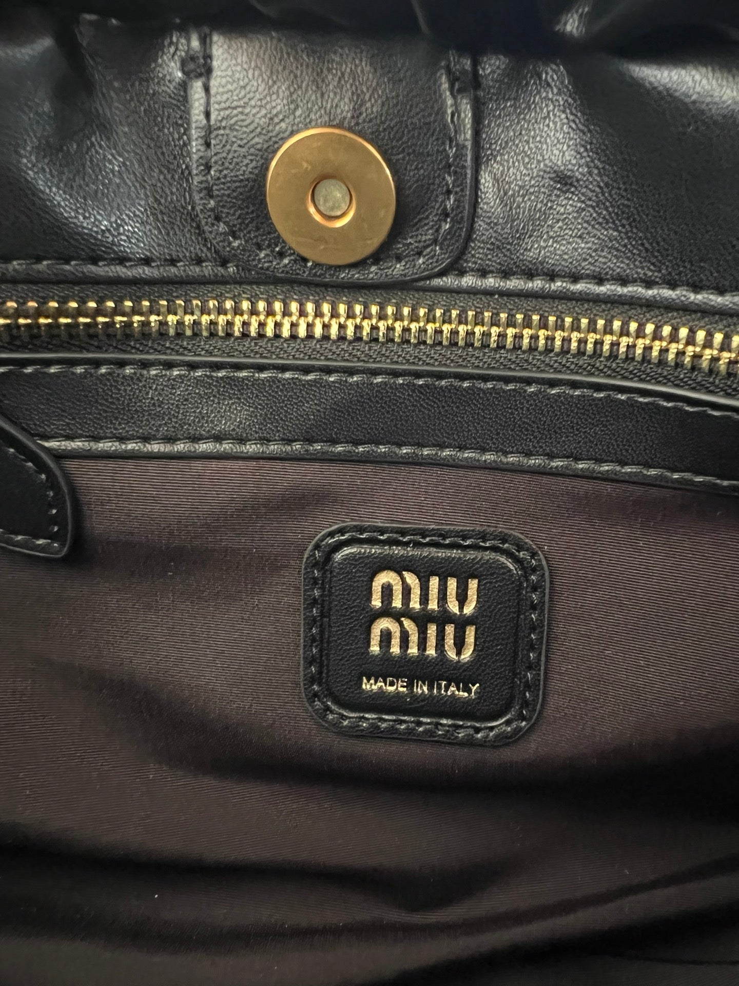 B1W25A79 Popular leather bag