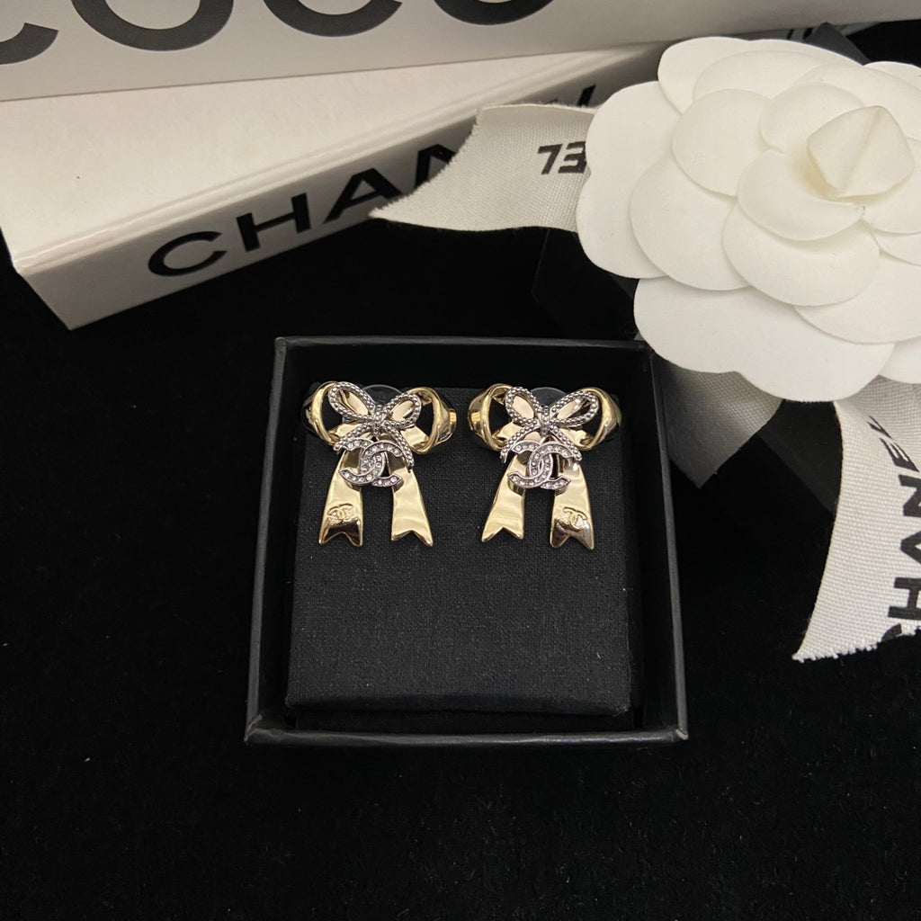X1Z95C16E Popular Earrings