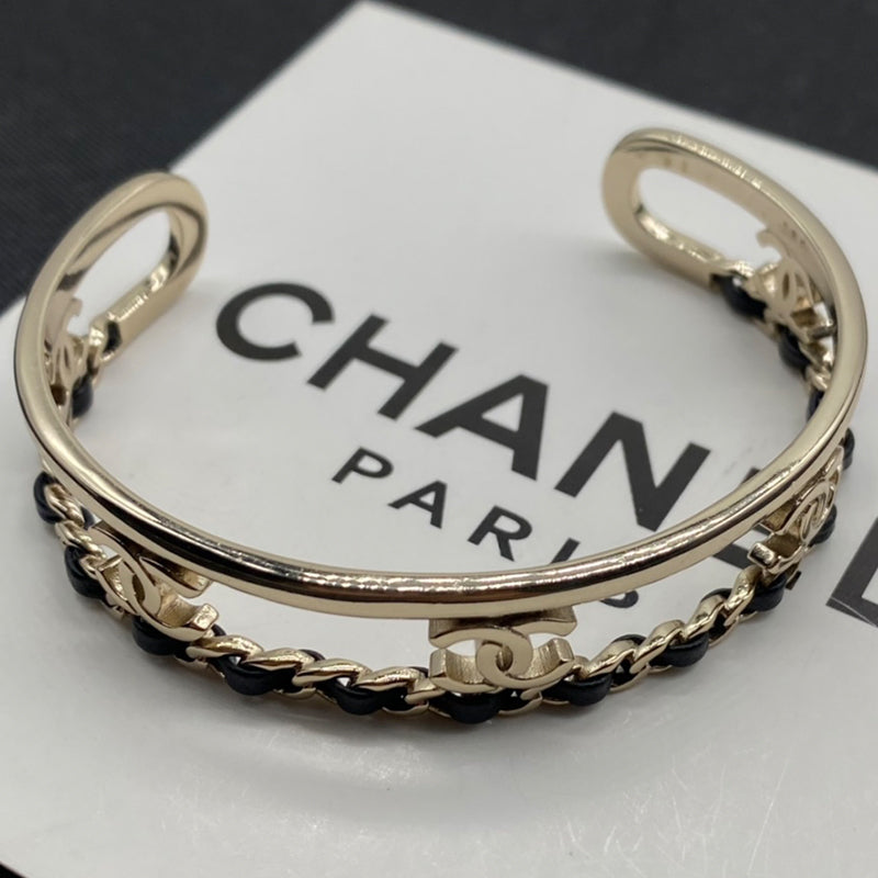 X1Z34C274K  Popular Bracelets